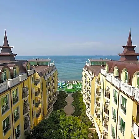Hotel Amore Beach Hotel 4*