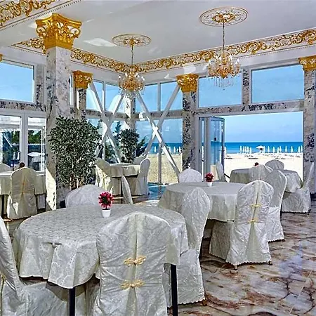 Hotel Amore Beach